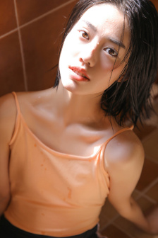 吻狼之问题少女